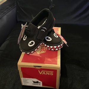 BRAND NEW "shark week" slip ons